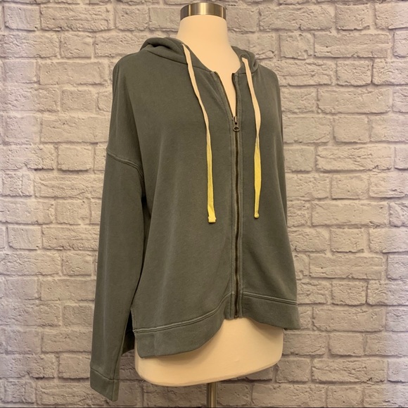 NWT Avocado Brand Paz Hoodie in Olive Green - Picture 4 of 9